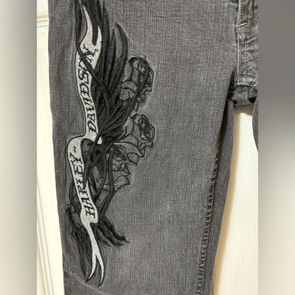 Women’s Harley Davidson embroidered jean’s - Picture 1 of 6